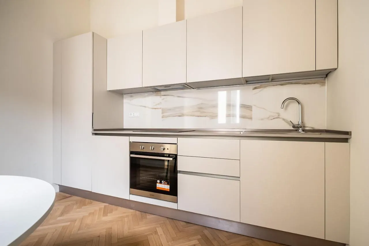Appartamento d'Azeglio nel salotto di Bologna Italia