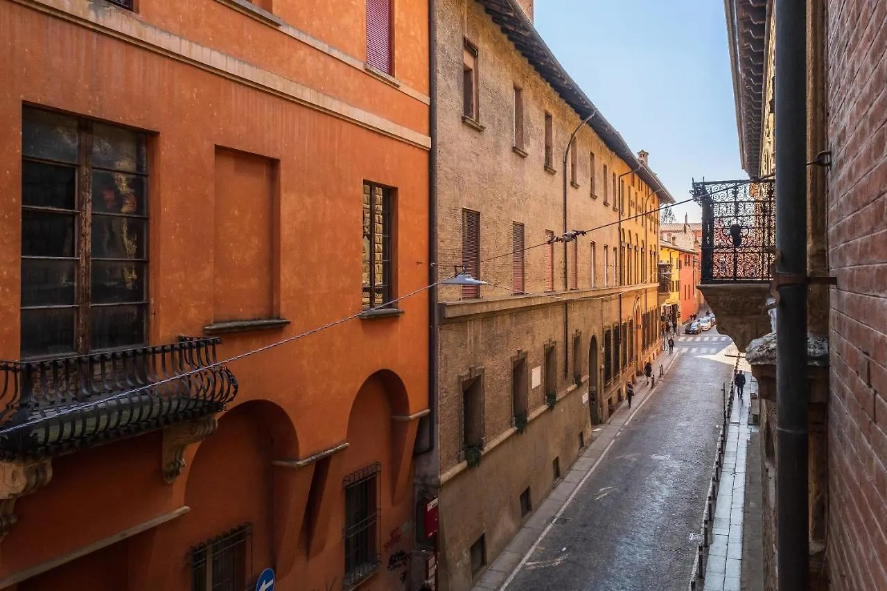 Appartamento D'Azeglio Nel Salotto Di Bologna Apartment